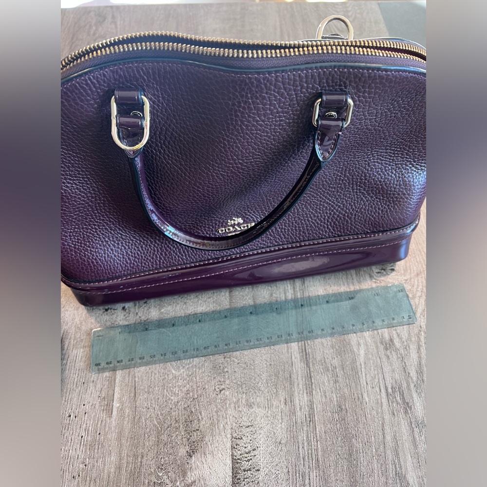 Coach Bag - Picture 5 of 8